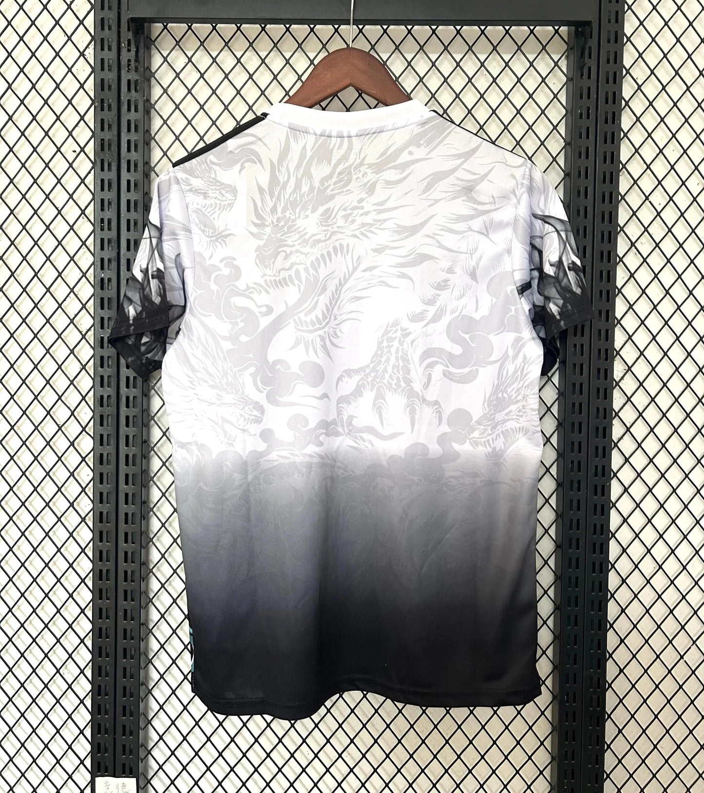 Real Madrid "Legendary" special kit