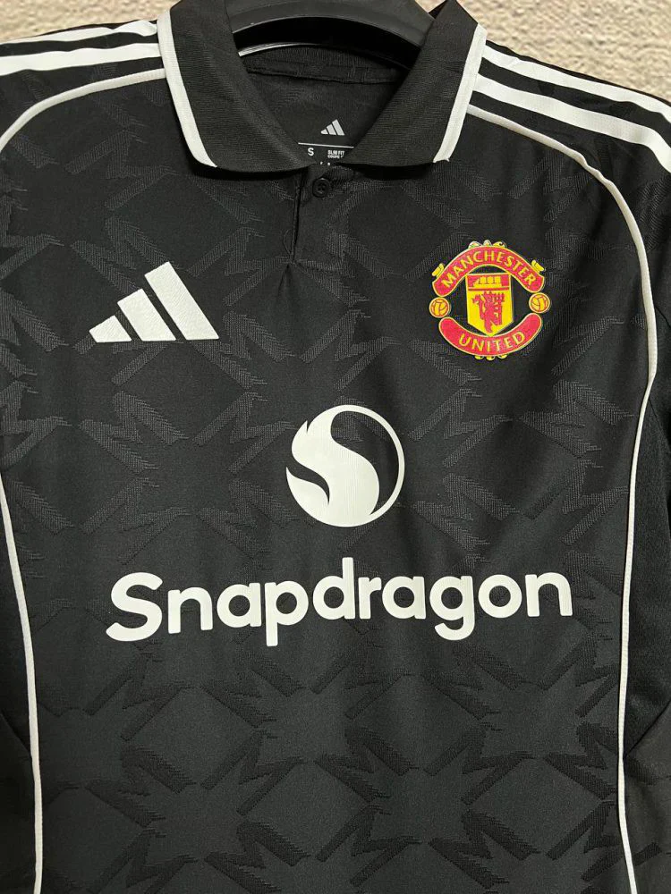 Manchester United Black Special Edition Jersey