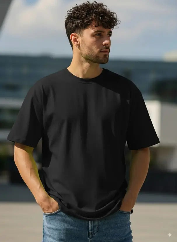 Men Solid Round Neck Cotton Blend Black T-Shirt
